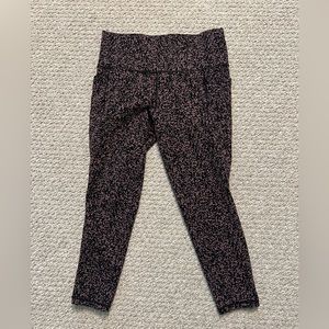 Athleta salutation stash pocket gravel tight size large